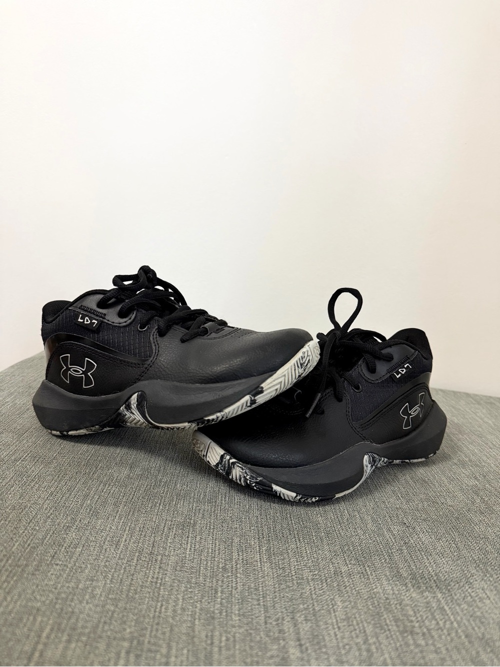 Under Armour Kids Black Sneakers with White-Marble Accents